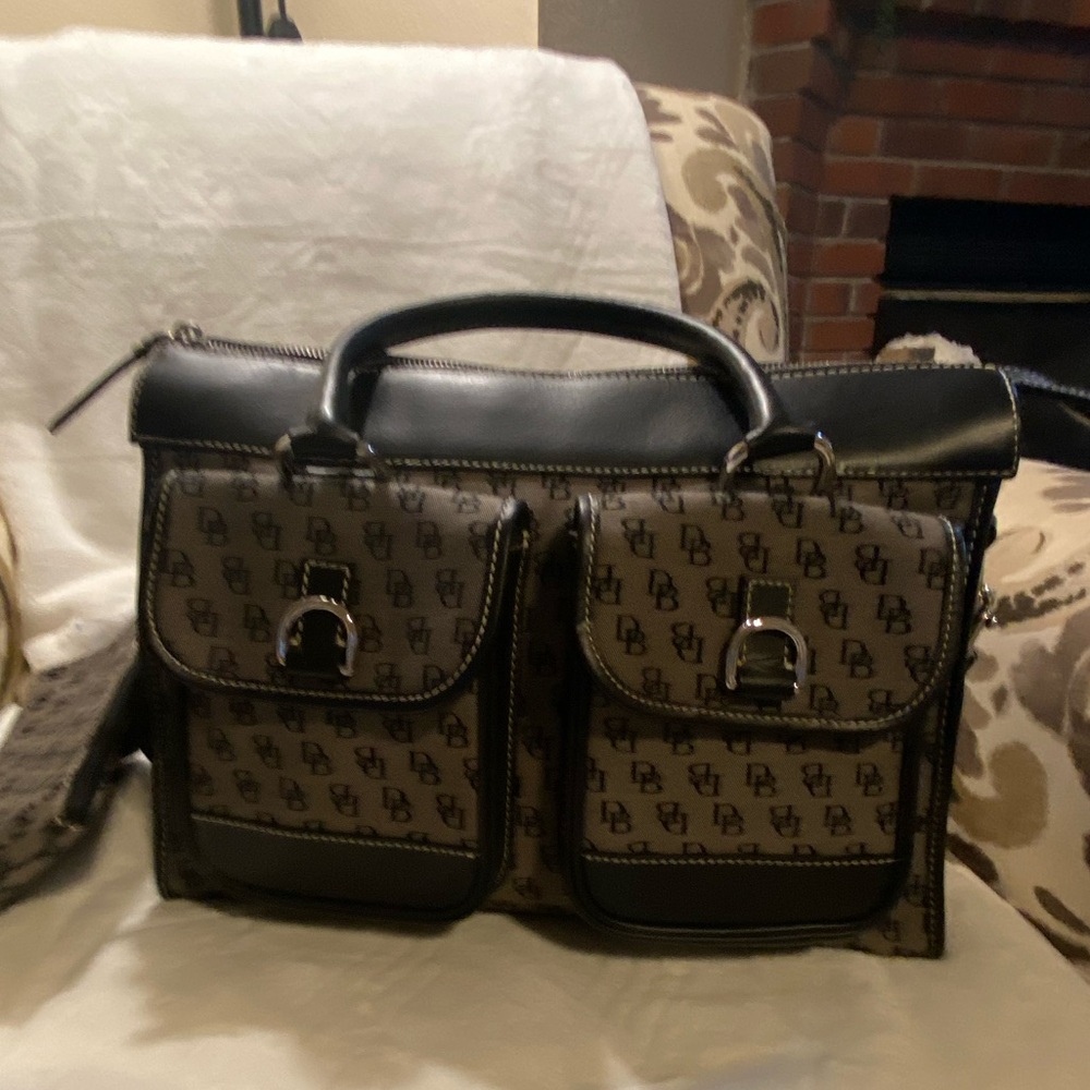 Dooney and Bourke tote bag, double pocket tote canvas, leather, black, and gray